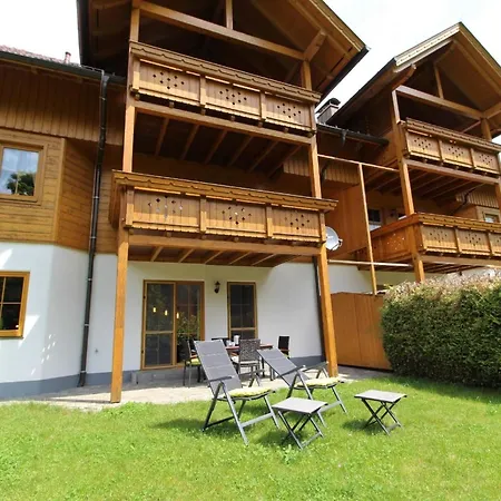 In Bach Mit Terrasse Und Garten Apartment *
